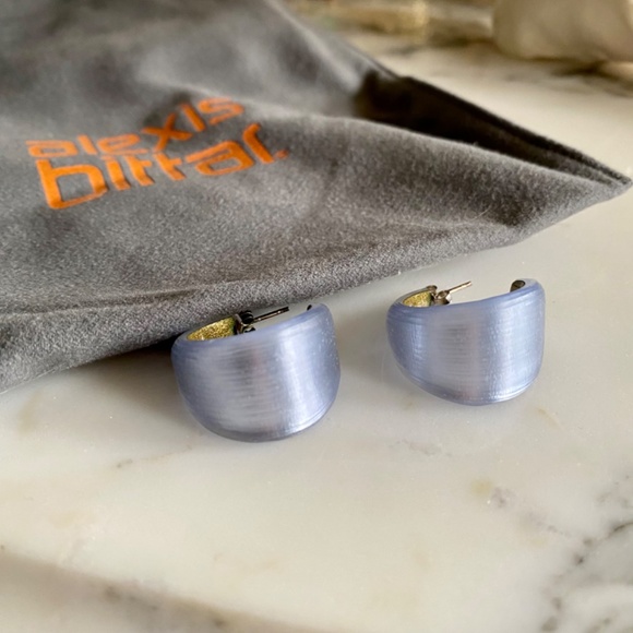 Earrings - Picture 6 of 6